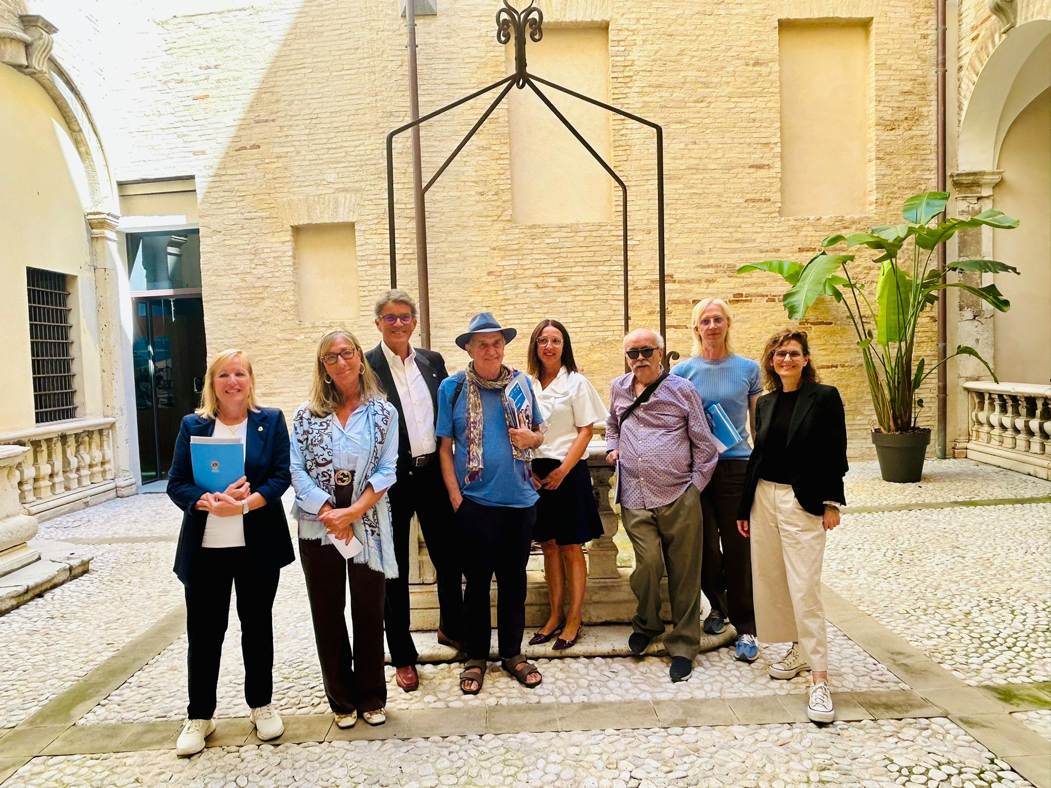 Foto di gruppo Conferenza Stampa 1